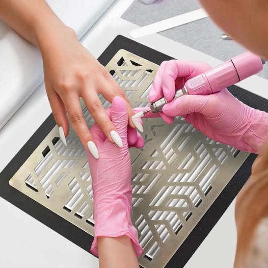 Distributeur officiel aspirateur manucure Ulka pour la France, la Belgique et la Suisse